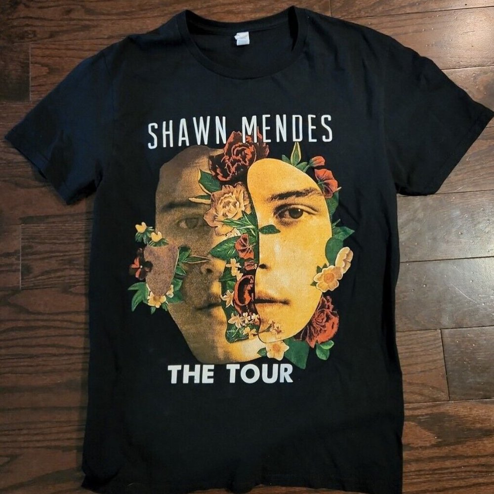 Authentic Shawn Mendes 2019 The Tour Graphic T-Shirt Men's Large